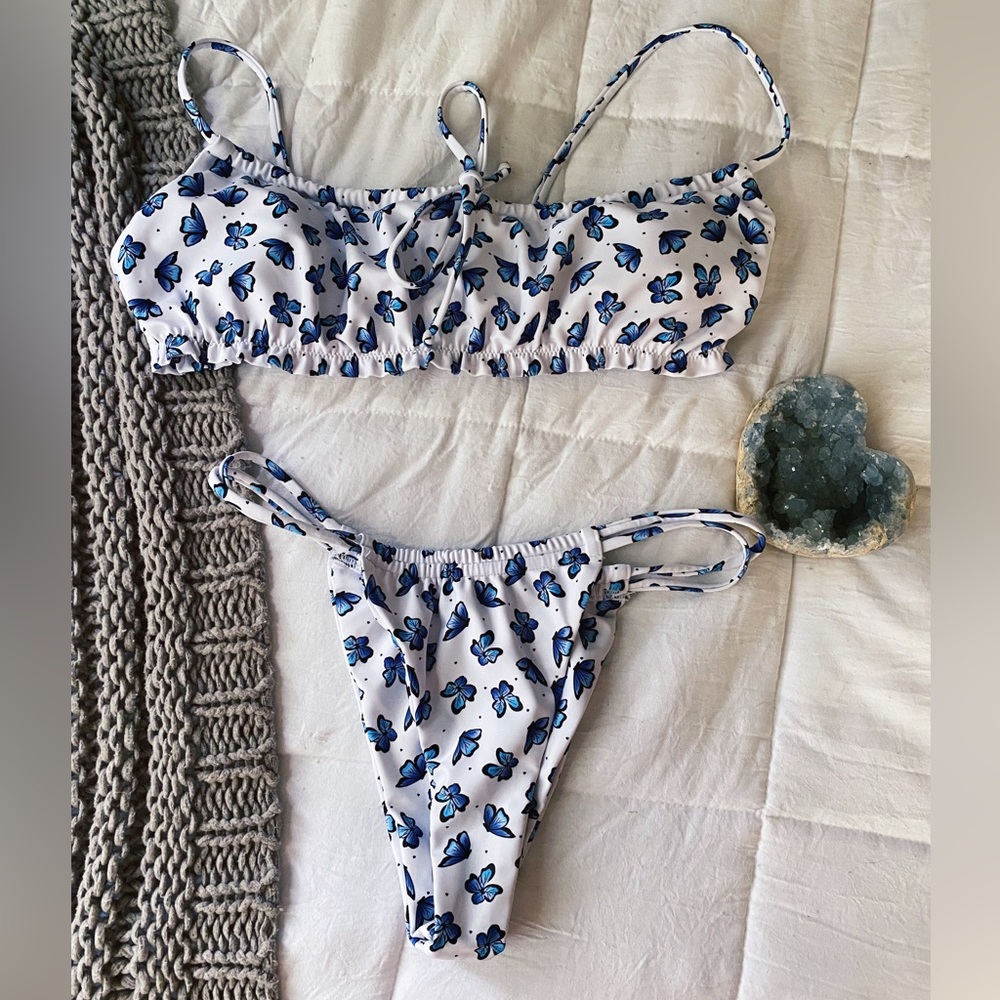 Mahina Swimwear 🦋🩵 Pretty Butterfly Two-Piece Bikini - Picture 3 of 3